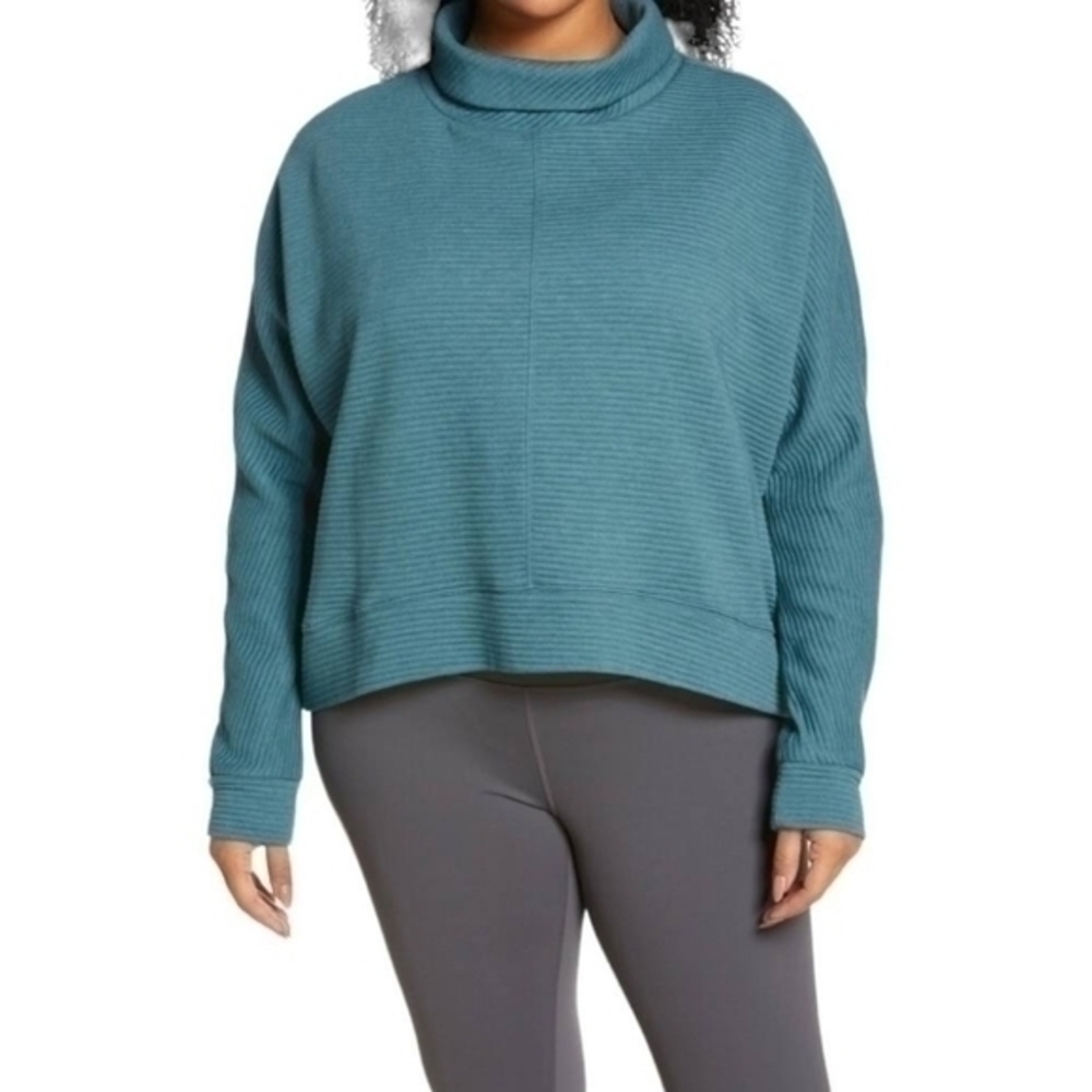 Zella Carey Quilted Funnel Neck Pullover
